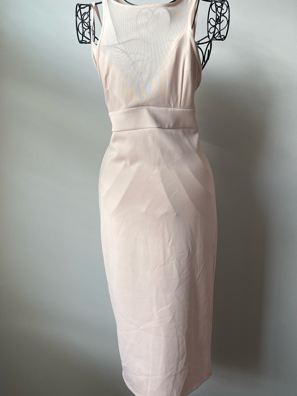 Forever 21 Pale Pink Sleeveless Midi Sheath Dress